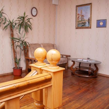 Hotel Piligrim 3 Mykolajiv Buitenkant foto
