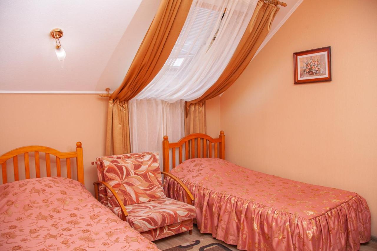 Hotel Piligrim 3 Mykolajiv Buitenkant foto