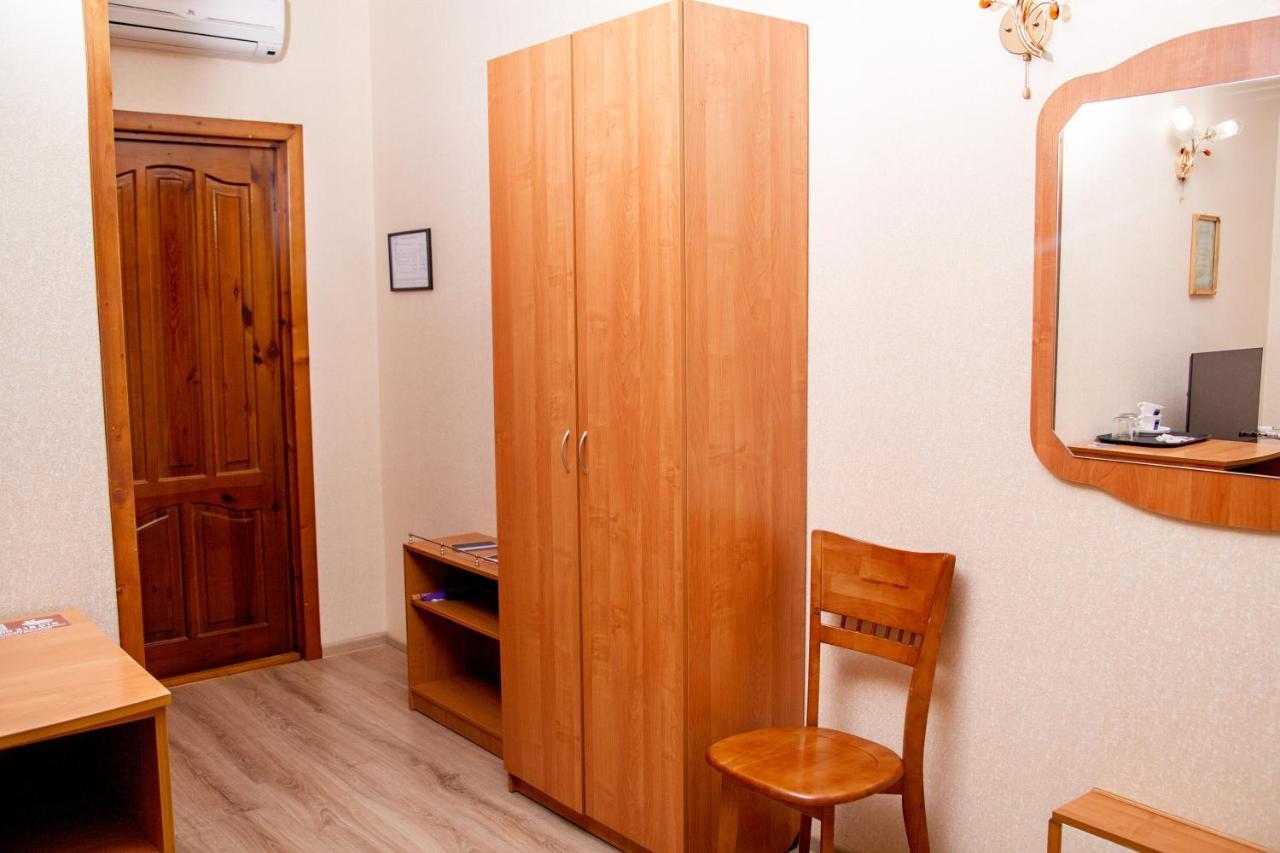Hotel Piligrim 3 Mykolajiv Buitenkant foto