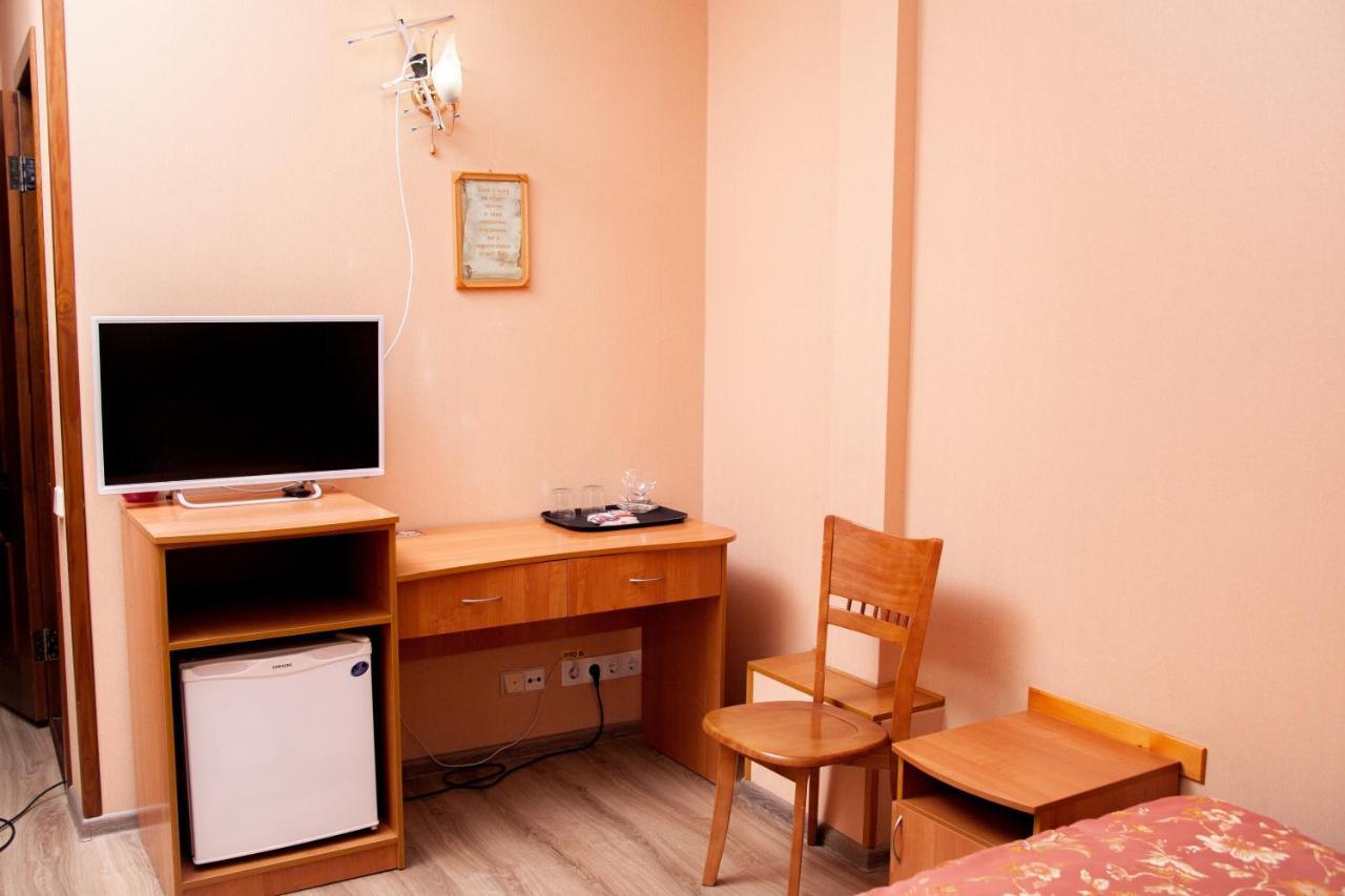 Hotel Piligrim 3 Mykolajiv Buitenkant foto