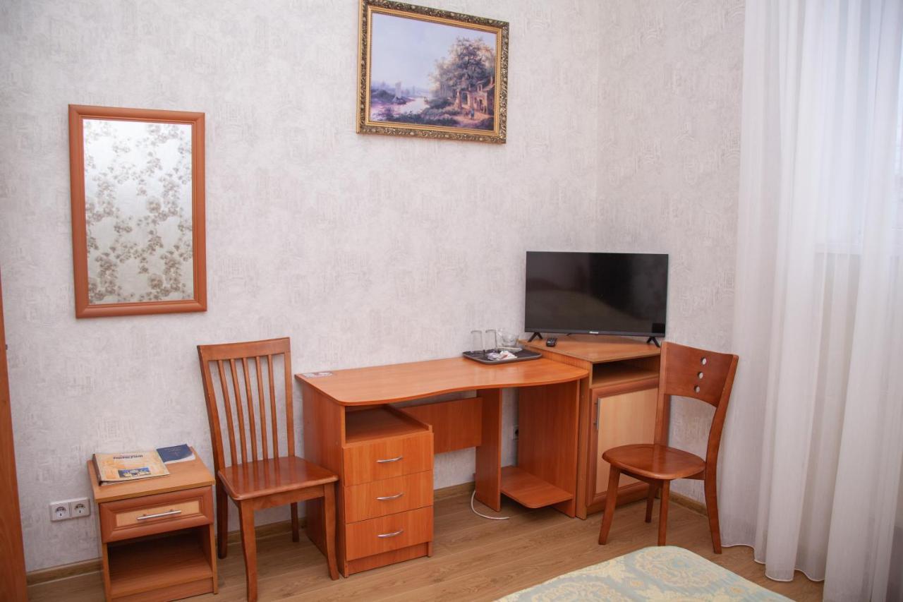 Hotel Piligrim 3 Mykolajiv Buitenkant foto