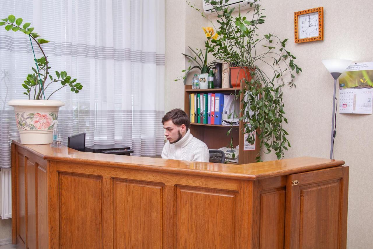 Hotel Piligrim 3 Mykolajiv Buitenkant foto