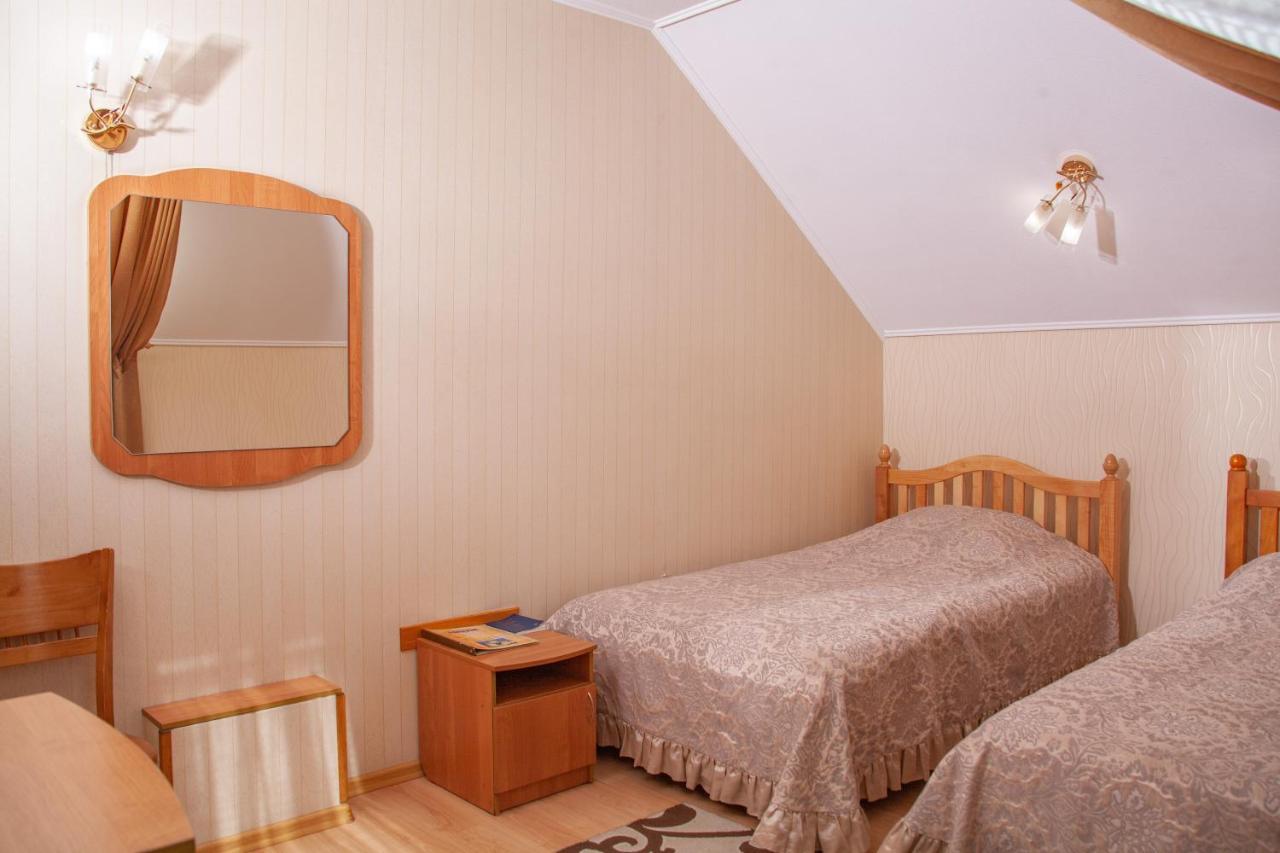 Hotel Piligrim 3 Mykolajiv Buitenkant foto