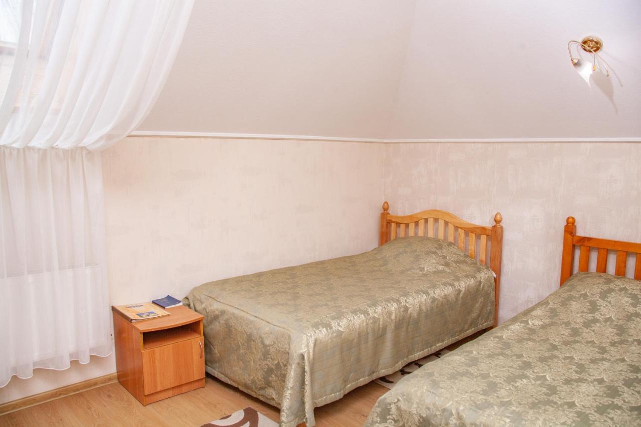 Hotel Piligrim 3 Mykolajiv Buitenkant foto